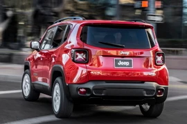 Mẫu Jeep Renegade SUV mới có giá từ 16.995 bảng Anh