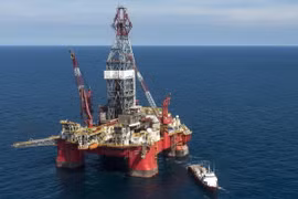 Giá dầu tiếp tục giảm, OPEC sẵn sàng chấp nhận mức giá dưới 40 USD