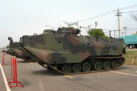 Bộ Quốc phòng Nhật Bản đẩy nhanh trang bị xe lội nước