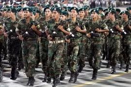 Ai Cập giúp Libya huấn luyện quân đội chống phiến quân Hồi giáo