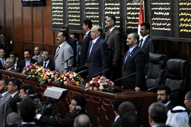 Bất chấp phản đối, chính phủ mới của Yemen tuyên thệ nhậm chức