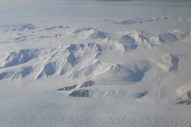 Trung Quốc xây dựng sân bay ở Nam Cực, gần Tây Nam Australia