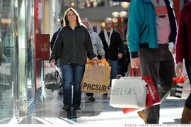 Chỉ số niềm tin của người tiêu dùng Mỹ cao nhất trong 7 năm qua