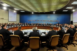 Đức đề nghị nối lại kênh đối thoại với Nga để giải quyết căng thẳng