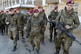 Quân đội Đức đưa 40 lính dù tới hỗ trợ Iraq chống IS 