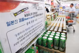 Tấm bảng thông báo tẩy chay hàng hóa của Nhật Bản tại một siêu thị ở Seoul, Hàn Quốc ngày 4/8/2019. (Ảnh: Yonhap/TTXVN)