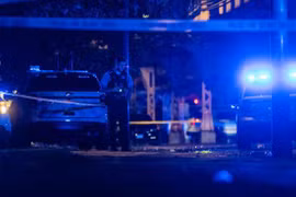Cảnh sát tại hiện trường vụ xả súng. (Nguồn: nbcchicago.com)