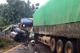 Hiện trường vụ tai nạn làm một người tử vong. (Ảnh: TTXVN phát)