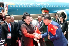 Lễ đón Chủ tịch Quốc hội Nguyễn Thị Kim Ngân tại sân bay quân sự Don Mueang. 