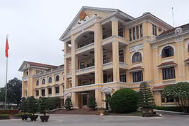 Trụ sở Ủy ban Nhân dân tỉnh Thừa Thiên-Huế.
