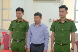 Đối tượng Bùi Văn Hiệp, nguyên Chủ tịch UBND phường Sông Bằng, kiêm nhiệm Tổ trưởng Tổ quản lý Chợ tạm Sông Bằng. (Ảnh: TTXVN phát)