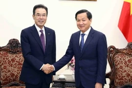 Phó Thủ tướng Chính phủ Lê Minh Khái tiếp Chủ tịch Liên đoàn Hợp tác xã Nông nghiệp quốc gia Hàn Quốc Lee Sung-hee. (Ảnh: Phạm Kiên/TTXVN)