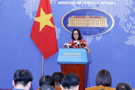 Phó Phát ngôn Bộ Ngoại giao Phạm Thu Hằng trả lời câu hỏi của phóng viên. (Ảnh: Phương Uyên/TTXVN phát)