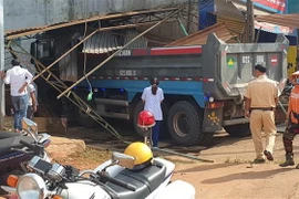 Hiện trường vụ tai nạn. (Ảnh: Đậu Tất Thành/TTXVN)