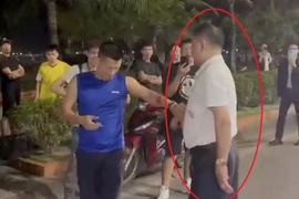 Trưởng Công an phường Bãi Cháy có hành vi thiếu chuẩn mực với dân sau vụ va chạm giao thông.