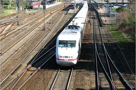 Một tuyến đường sắt ở Đức. (Nguồn: Germany Insider Facts)