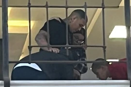 Joel bị tấn công bên ngoài trung tâm mua sắm Green Point. (Nguồn: Daily Voice)