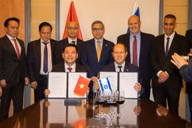 Lễ ký tuyên bố kết thúc đàm phán Hiệp định Thương mại Tự do Việt Nam-Israel (VIFTA) ngày 2/4/2023. (Ảnh: Vũ Hội/TTXVN)