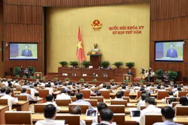 Chủ tịch Quốc hội Vương Đình Huệ phát biểu kết thúc nhóm vấn đề thứ nhất. (Ảnh: Doãn Tấn/TTXVN)