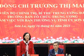 Bà Trương Thị Mai, Ủy viên Bộ Chính trị, Bí thư Trung ương Đảng, Trưởng Ban Tổ chức Trung ương, phát biểu tại buổi làm việc với Ban Thường vụ Tỉnh ủy Sơn La. (Ảnh: Nguyễn Cường/TTXVN)