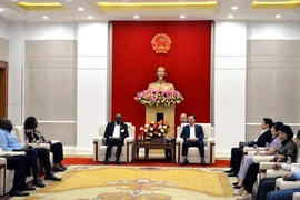 Quang cảnh buổi tiếp xã giao Đoàn đại biểu Quốc hội Bờ Biển Ngà do ông Diawara Mamadou, Phó Chủ tịch Quốc hội, làm trưởng đoàn. (Ảnh: Thanh Vân/TTXVN)