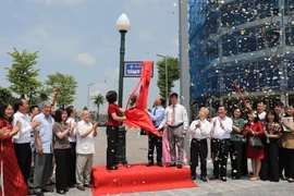 [Photo] Lễ gắn biển hai đường mang tên nhà báo, liệt sỹ của TTXVN