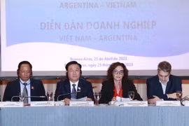 Chủ tịch Quốc hội Vương Đình Huệ dự Diễn đàn doanh nghiệp Việt Nam-Argentina. (Ảnh: Doãn Tấn/TTXVN)