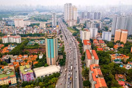 Tuyến đường vành đai 3 đã hết tình trạng ùn tắc. (Ảnh: Minh Sơn/Vietnam+)