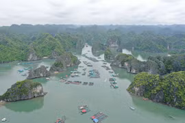Cát Bà - điểm đến không thể bỏ lỡ mỗi khi đến Hải Phòng. (Ảnh: Hoàng Hiếu/TTXVN)