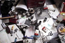 Phá đường dây sản xuất và bán gần sáu trăm bằng giả các loại 