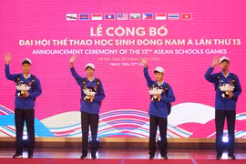 Trang phục chính thức của Đoàn Thể thao Việt Nam tại Đại hội Thể thao học sinh Đông Nam Á lần thứ 13. (Ảnh: Việt Anh/Vietnam+)