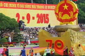 Lễ míttinh, diễu binh, diễu hành kỷ niệm 70 năm Cách mạng Tháng Tám và Quốc khánh 2/9. (Nguồn: TTXVN)