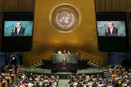 Tổng Thư ký Ban Ki-moon phát biểu tại phiên toàn thể khóa họp Đại hội đồng Liên hợp quốc về phát triển bền vững. (Nguồn: Reuter/TTXVN)