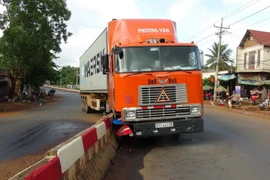 Hiện trường vụ tai nạn. (Ảnh: Đậu Tất Thành/TTXVN)