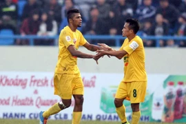 Thanh Hóa lên ngôi đầu V-League.