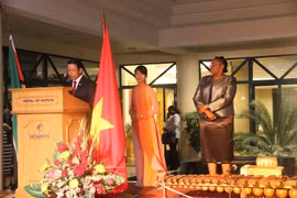 Đại sứ Việt Nam tại Mozambique Nguyễn Văn Trung phát biểu tại lễ kỷ niệm. (Ảnh do Đại sứ quán Việt Nam tại Mozambique cung cấp)
