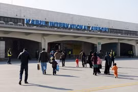 Taliban thừa nhận tấn công sân bay quốc tế ở thủ đô Afghanistan