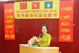 Phó Tổng lãnh sự Việt Nam tại Hong Kong và Macau phát biểu tại lễ míttinh. (Ảnh: Xuân Tuấn-Đức Nam/Vietnam+)
