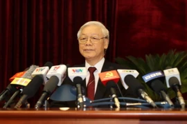 Tổng Bí thư Nguyễn Phú Trọng phát biểu bế mạc Hội nghị Trung ương 7 Khóa XII. (Ảnh: Trí Dũng/TTXVN)