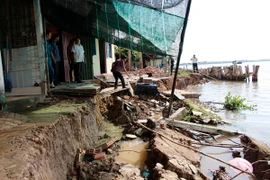 Hiện trường vụ sạt lở. (Ảnh: Hồng Thái/TTXVN)