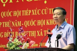Bộ trưởng Bộ Công an Tô Lâm phát biểu tại buổi tiếp xúc cử tri. (Ảnh: Diệp Trương/TTXVN)