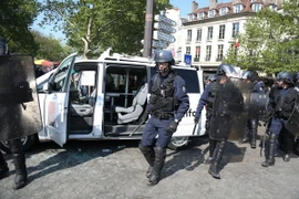 Cảnh sát Pháp tuần tra tại Paris. (Nguồn: AFP/TTXVN)