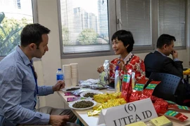 Doanh nghiệp Việt Nam và Israel “Kết nối giao thương” theo mô hình trực tiếp 1-1. (Ảnh: Vũ Hội/TTXVN)