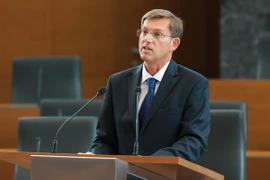 Tân Thủ tướng Slovenia Miro Cerar thành lập chính phủ trung tả
