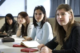 Học phí đại học tại Canada tăng gấp 3 lần trong hai thập kỷ