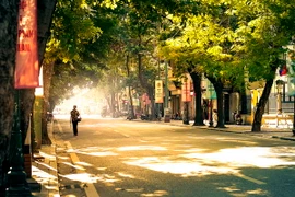 Miền Bắc duy trì tiết trời hanh khô, Nam Bộ nắng kéo dài