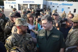 Tổng thống Ukraine Poroshenko tuyên bố sẽ giành lại Crimea