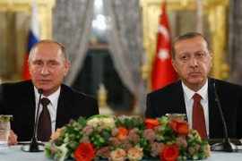 Tổng thống Thổ Nhĩ Kỳ Tayyip Erdogan và Tổng thống Nga Vladimir Putin. (Nguồn: Reuters)