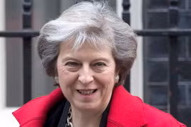 Thủ tướng Anh Theresa May tại London ngày 30/11. (Nguồn: EPA/TTXVN)