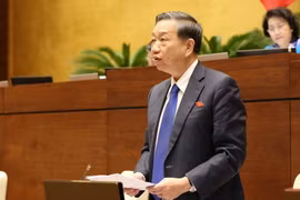 Thượng tướng, Bộ trưởng Bộ Công an Tô Lâm giải trình ý kiến của đại biểu Quốc hội. (Ảnh: Phương Hoa/TTXVN)